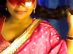 Sexy Hot Desi Lady Opens Her Clothes and Shows Her beauty on omegle Boobs.