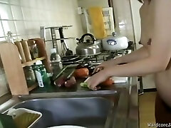 Japanese Masturbating Hairy Pussy Hard with Carrot
