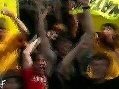 Busty WWE Fan Flashes Boobs to bbc for slaves H and DX July 20, 1998