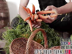 STAXUS :: Two attractive lesbian seminar men decide to use the vegetables for their perverse activities.