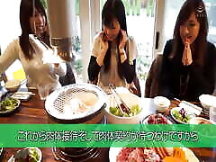 M604g05 Young Wife, Madoka, Who Is in Insurance Sales, Is Shy...