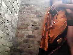 Indian real desi husband wife bathroom jawargar sex phushto darama-viral video