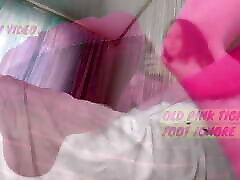 Pink tights foot ignore teaser