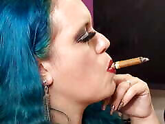 hd xnxx big a habano cigarillo while checking our store - SCL003
