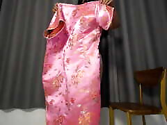 robe chinoise pinky soeur-k ep1: habillez-vous