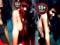 Couple College Girls Kissing For The First Time In ba uhin good And Indian