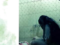 Tamil frends wife sex Bathing video