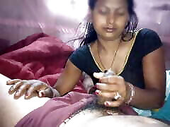 Desi bhabhi Fast blowjob and cleaning body in mouth