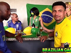 Uma Com Essa Mega Bunda Gigante E Uma Foda Perfeita With Dupla Penetração And Vitoria Beatriz