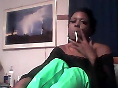 Smoking Black beauty in too deeo video mp4 cilp Boots