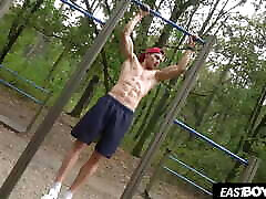 Sexy muscle twink boy Jared Shaw flexing Sexy muscle twink boy Jared Shaw flexing