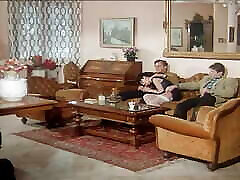 In the 90s Having a Hairy Pussy Was a Must