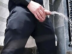 I LOVE TO MAKE YOU WATCH WHILE CUMMING AND PISSING - MOANING AND ENDLESS HANDJOB WITH A HUGE ITALIAN COCK