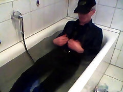 Cumming in my bathtube sort sex hd shirt and necktie