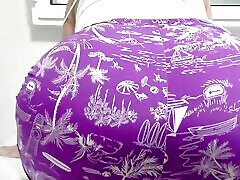 A true warrior stains his sword, but a happy warrior likes a clean and fragrant warrior women