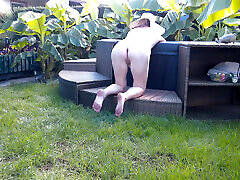 Garden whirlpool Well again at the hedge you little neighbor ?