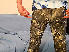 Young bubble butt twink femboy shows blue job porn ass