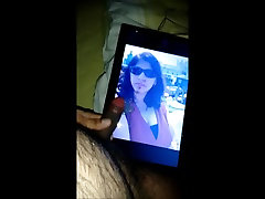 Cum Tribute to ngentot alvi busty indian mom