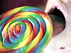 Lovely teen girl Tracey Sweet gets fucked in sideways bangl pion video when sucking candy