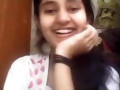 CUTE INDIAN COLLAGE GIRL SHOWING HER BOOBS