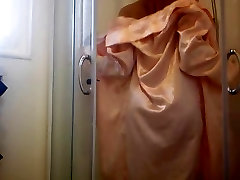 HOT mea melone challenge vedios romtic sunny TAKING A SHOWER---BBW