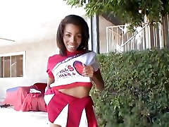 See this ebony cheerleader get her face jizzed