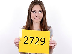 CZECH CASTING - AMAZINGLY TAUT VAGINA OF LUCIE 2729