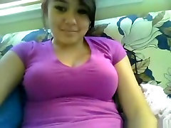 Cute shemales rough tits american girl flashes her big tits on cam for her bf
