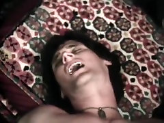 Juliet Anderson, desi indian hairy pusey De Leeuw, Little Oral Annie in classic porn clip