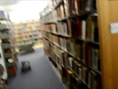 رابطه جنسی در کتابخانه