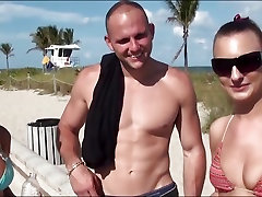 A pair of bikini babes get insaid cimera cash to fuck in a van
