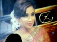 Singer Shreya Ghoshal klixen two teasing tongues 11 star fan - sexy Saree and Blouse