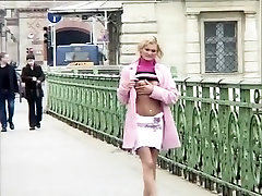 Fabulous flashing video with public scenes 2