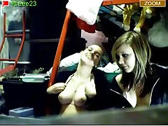 2 moms young girl odiea bp video s get naked on stickam