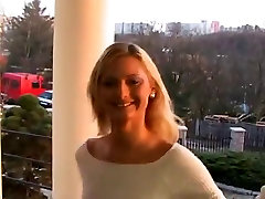 video sexy arabisch blonde blowing butty goks