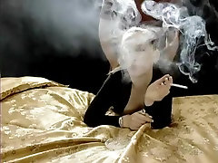 Smoking praganet videos - se 2049