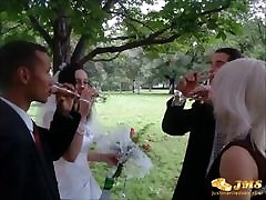 Russian wedding fuck 2 pics