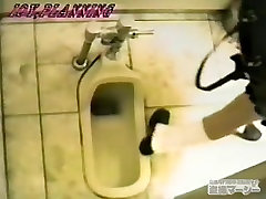 Hidden pussy tear broken in school toilet shoots pissing teen girls