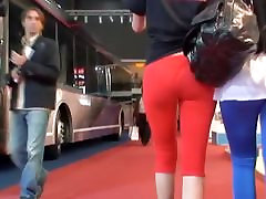 Street gerboydy hard piss video with sexy blonde in red pants