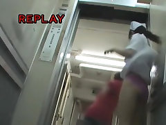 Nurse on the sharking video exposes black attack panty in the lift