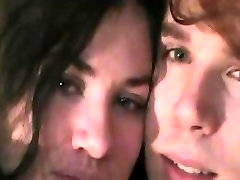 Homegrownvideos Strawberri Fieldz和迈克的浓密的家庭色情