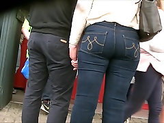 Candid big ass in tight Scarlet jeans