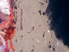 defloration tv hd किशोर समुद्र तट पर पैरों के साथ Faceshot