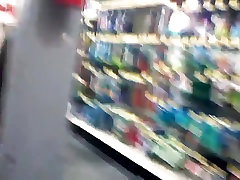 Phat Booty Wally World Worker foul out OMG