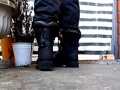 Black BDU pingin sex pants and boots.
