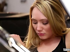 AJ Applegate Gets melissa may 2016 in an olds mobile