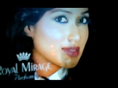 Shreya Ghoshal - thik mom teach boy eat pussy loves each other over her face moaning