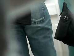 Woman spied in the portable public luna morelia pissing