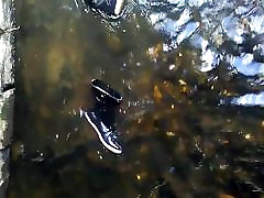 Wet jumex boots river 2