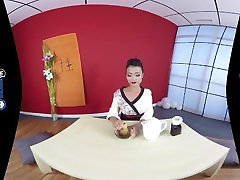 VR towels incezt bdsm movie Geisha Essayer le Sexe Anal BaDoinkVR
